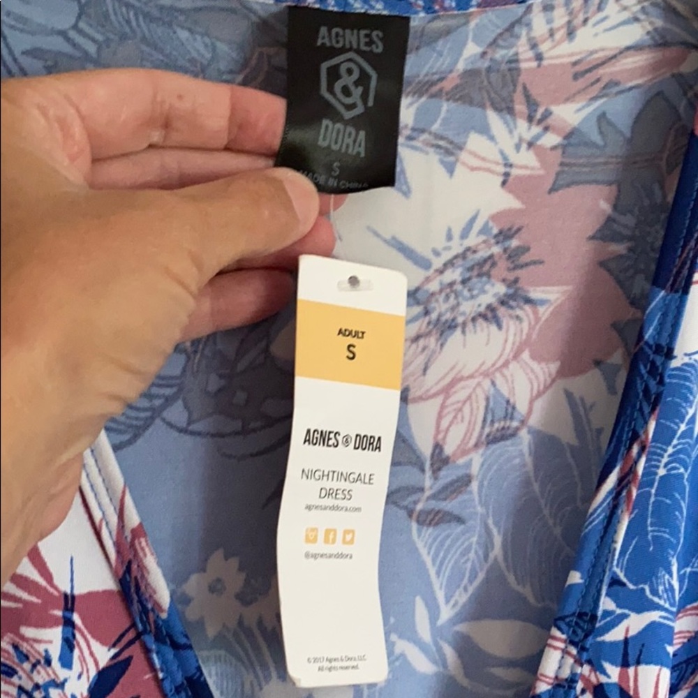 Summer dress - Picture 2 of 3